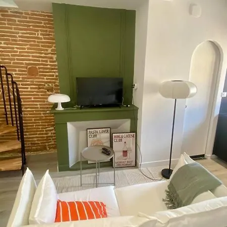 Appartamento Le 23, Cocon Dans Le Centre Historique Montauban Esterno foto
